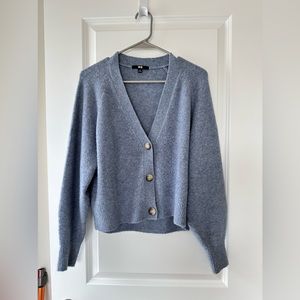 Uniqlo Souffle Yarn Long-Sleeve Short Cardigan